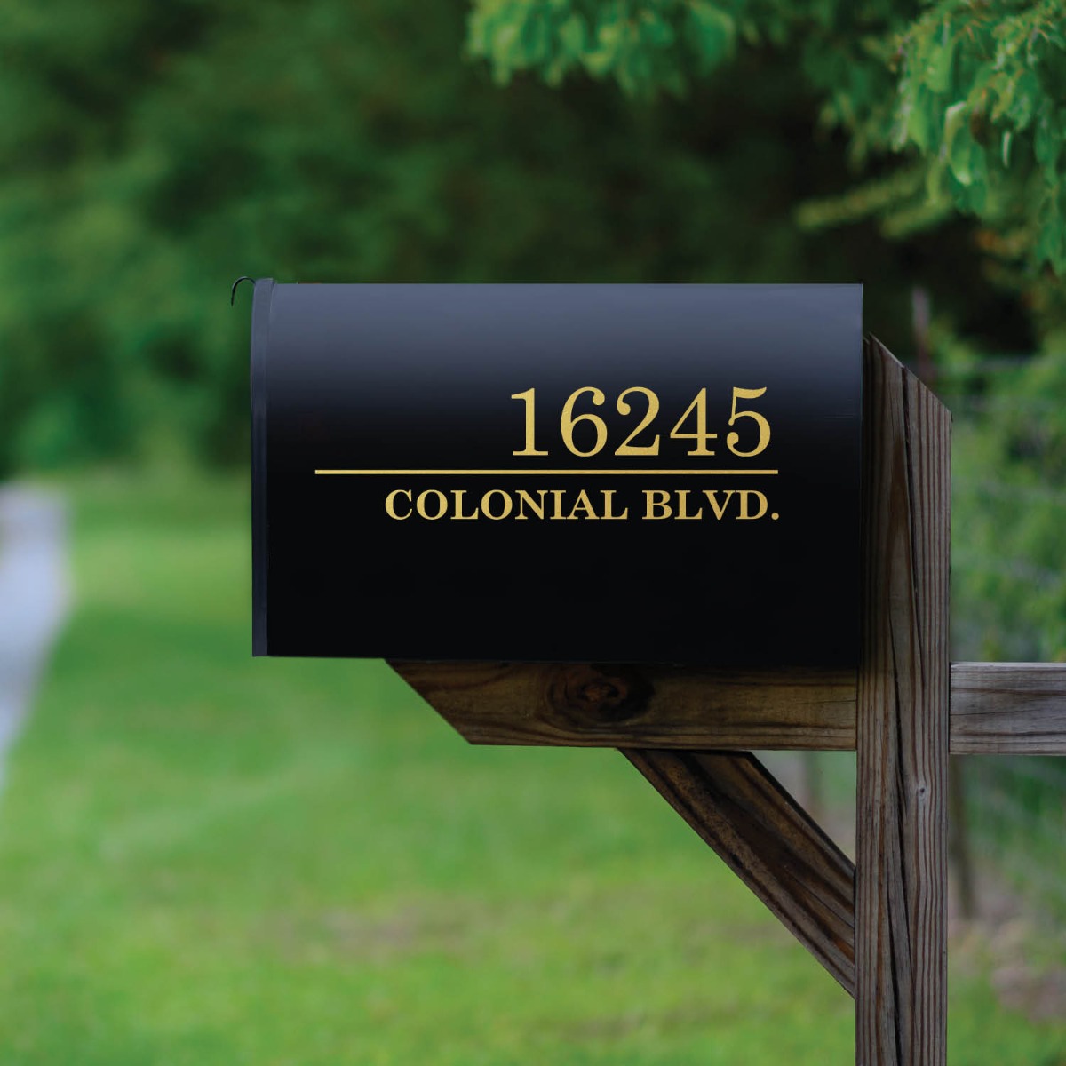 Lined Personalized Gold Mailbox Decal